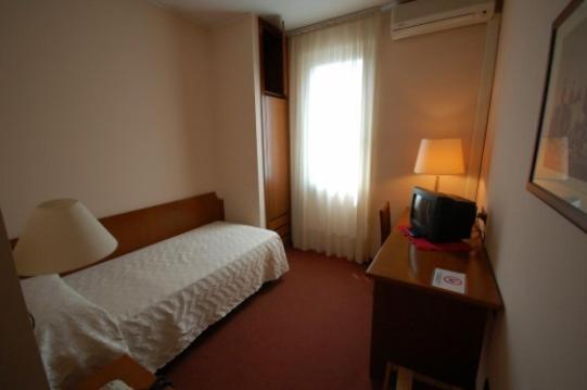 Albergo Ponte Vecchio Cernobbio Szoba fotó